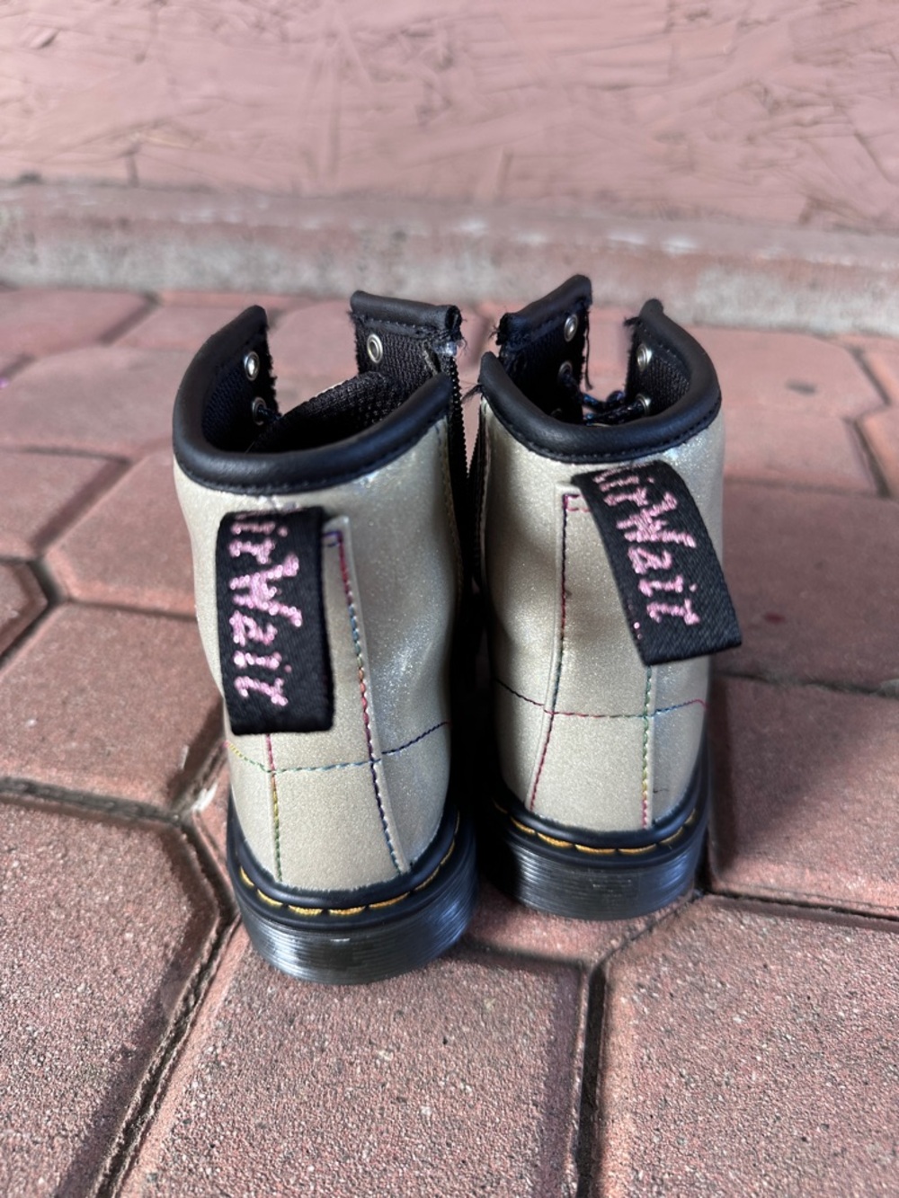 Dr Martens Air Cushion sole Metallic Silver Kids Lace-Up Ankle Boots with Black - Picture 2 of 6